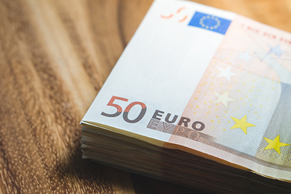 面对欠款不还的困境，如何应对？